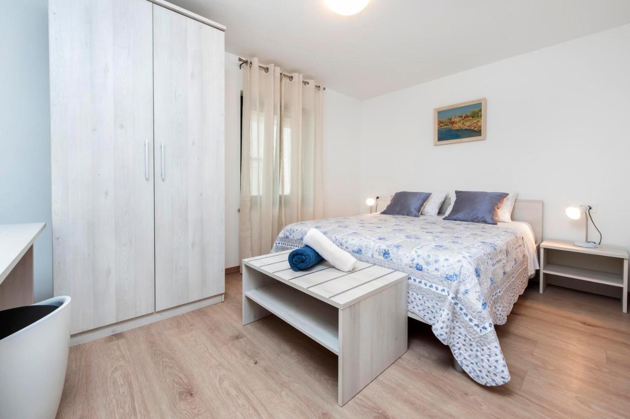 Apartments Katarina Rovinj Exterior foto